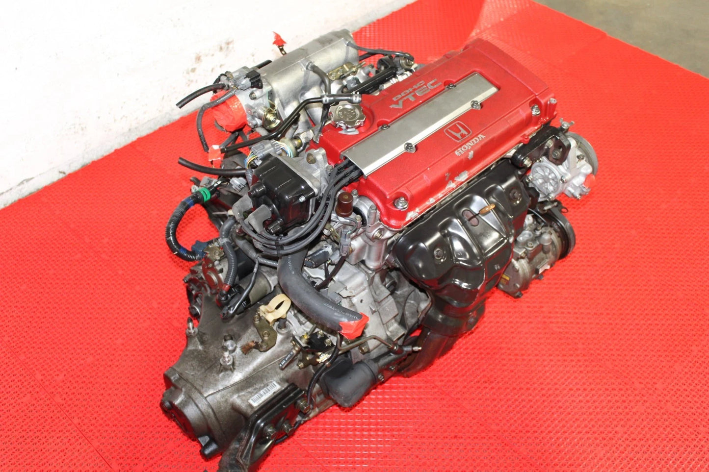 JDM B18C TYPE R MOTOR 1.8L VTEC W/ 5SPD LSD MT | 96-97 SPEC ITR P73 DC2 SPOON