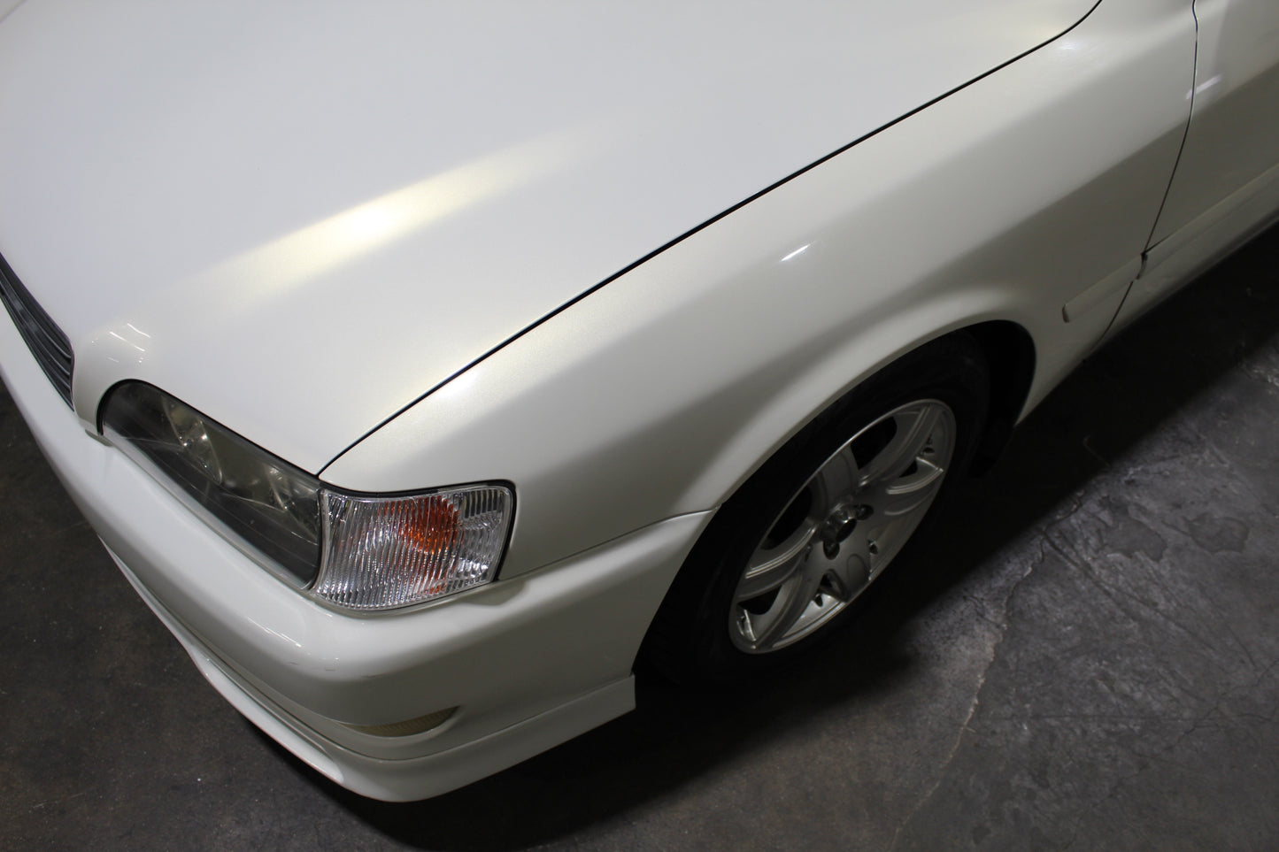 JDM RHD TOYOTA CHASER GX100 AVANTE FOR SALE 2.5L AUTOMATIC 1GFE PEARL WHITE