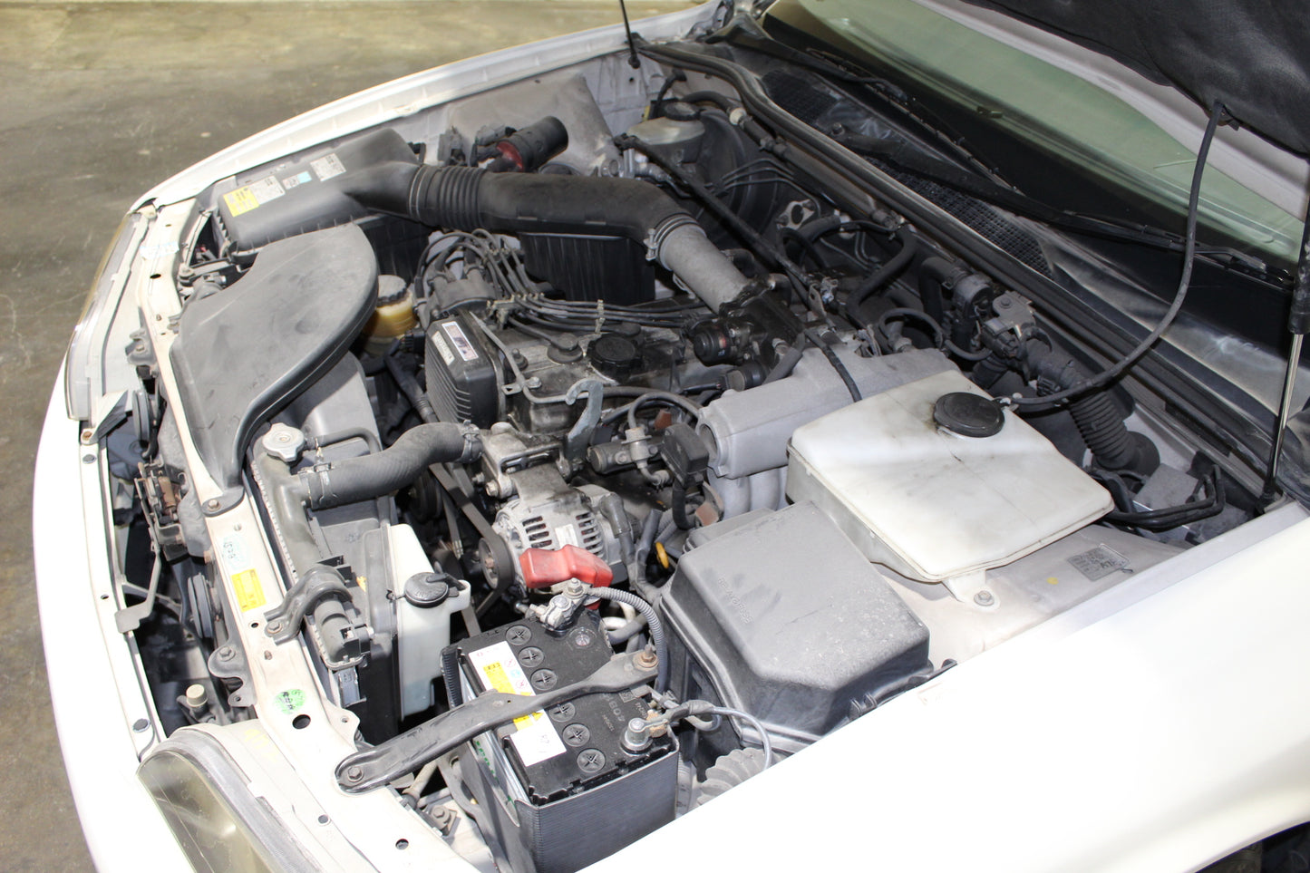 JDM RHD TOYOTA CHASER GX100 AVANTE FOR SALE 2.5L AUTOMATIC 1GFE PEARL WHITE