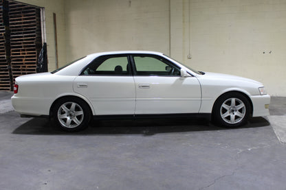 JDM RHD TOYOTA CHASER GX100 AVANTE FOR SALE 2.5L AUTOMATIC 1GFE PEARL WHITE