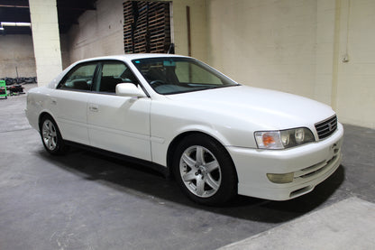 JDM RHD TOYOTA CHASER GX100 AVANTE FOR SALE 2.5L AUTOMATIC 1GFE PEARL WHITE