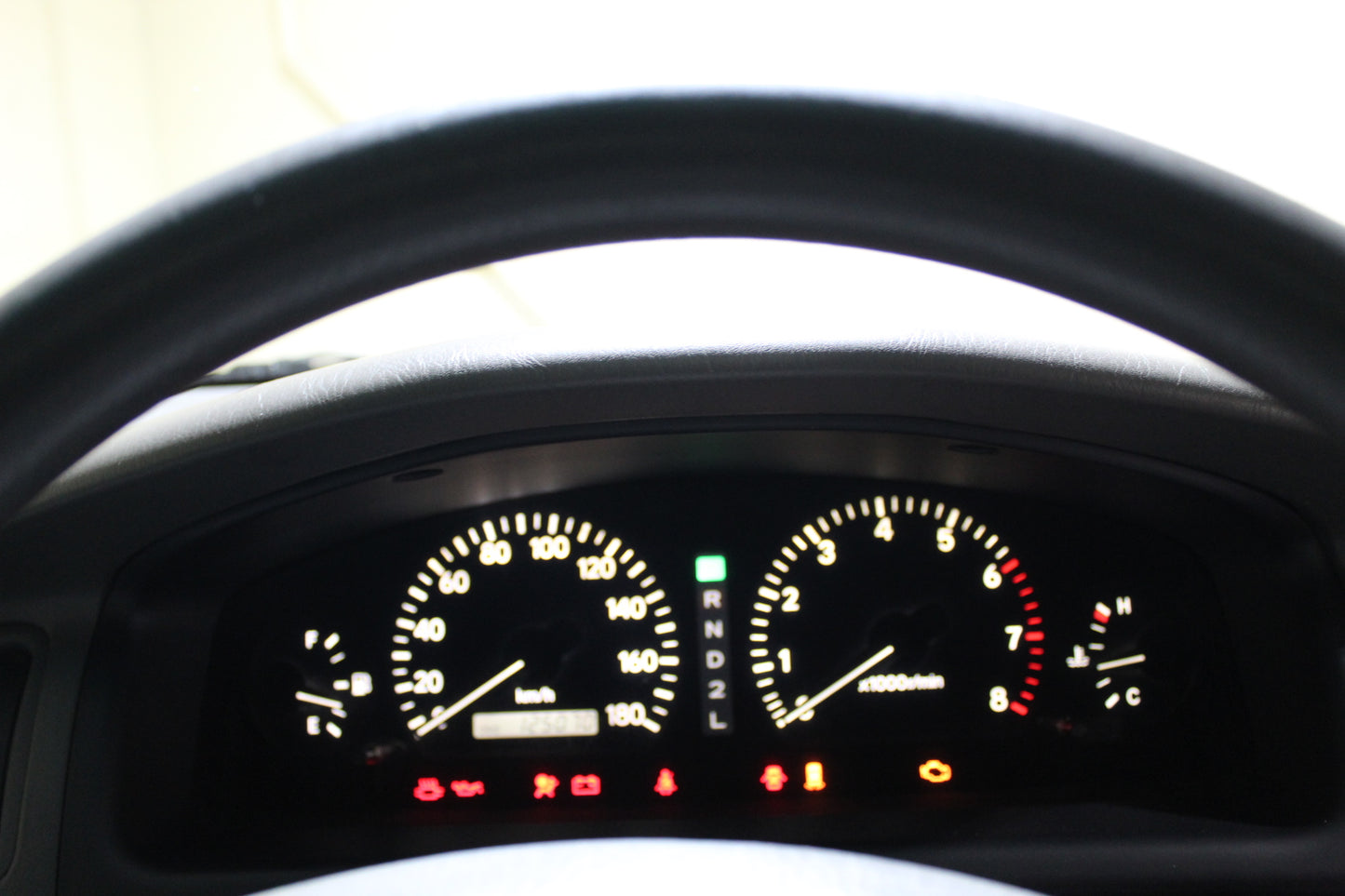 JDM RHD TOYOTA CHASER GX100 AVANTE FOR SALE 2.5L AUTOMATIC 1GFE PEARL WHITE